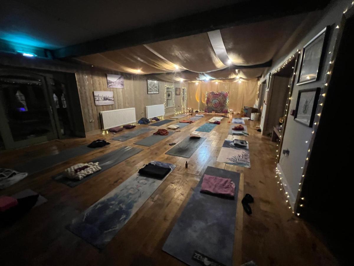 콜레인 The Old Flax Mill Yoga Retreat 빌라 외부 사진